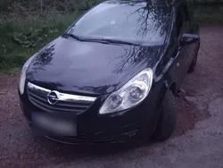 Schwarz Gebraucht 2007 Opel Corsa Kleinwagen | 2.500 € (Teuer)