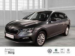 Grau Gebraucht 2023 Skoda Scala Ambition Kleinwagen | 17.850 € (Guter Preis)