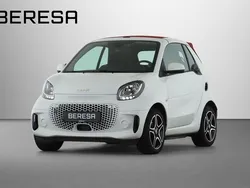 Bodypanels in white Gebraucht 2021 Smart ForTwo Electric Drive Pulse Cabrio | 14.980 € (Fairer Preis)