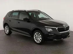 Black magic perleffekt Neu 2025 Skoda Kamiq Selection SUV | 29.084 € (Guter Preis)