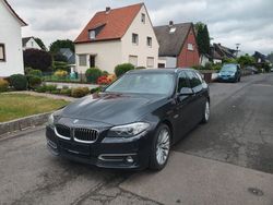 Grau Gebraucht 2017 BMW 525 Luxury Line Kombi | 13.980 €