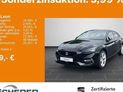 Midnight schwarz metallic (metallic) Gebraucht 2024 Seat Leon FR Limousine | 28.380 € (Fairer Preis)