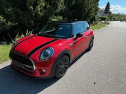 Rot Gebraucht 2018 Mini Cooper Chili Kleinwagen | 14.000 € (Fairer Preis)