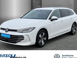 Weiß Gebraucht 2025 VW Passat Business Kombi | 34.980 € (Etwas zu teuer)
