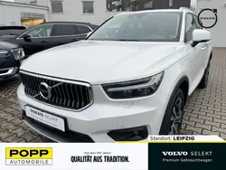 Crystal white / metallic Gebraucht 2021 Volvo XC40 Inscription SUV | 31.450 € (Guter Preis)