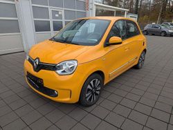 Gelb Gebraucht 2020 Renault Twingo Kleinwagen | 11.490 € (Fairer Preis)