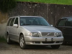 Gebraucht 1998 Volvo V70 Kombi | 1.100 €