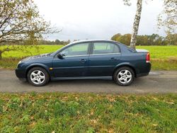 Blau Gebraucht 2003 Opel Vectra Limousine | 1.400 € (Fairer Preis)