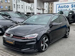 Schwarz Gebraucht 2017 VW Golf VII GTI Limousine | 21.650 € (Etwas zu teuer)