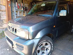 Grau Gebraucht 2009 Suzuki Jimny SUV | 6.500 € (Superpreis)