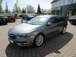 Licht grau m2 Gebraucht 2018 Opel Insignia Exklusiv Kombi | 19.690 € (Fairer Preis)