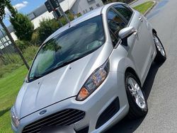 Silber Gebraucht 2014 Ford Fiesta Kleinwagen | 5.399 € (Fairer Preis)