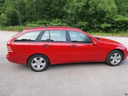 Rot Gebraucht 2005 Mercedes C180 Kombi | 1.650 € (Fairer Preis)