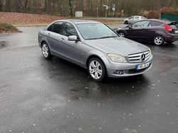 Grau Gebraucht 2009 Mercedes C220 Avantgarde Limousine | 6.450 € (Fairer Preis)
