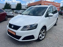 Weiß Gebraucht 2013 Seat Alhambra Reference Van / Kleinbus | 9.490 € (Guter Preis)