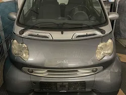 Grau Gebraucht 2002 Smart ForTwo Coupé Passion Coupé | 600 € (Superpreis)