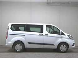Weiss Gebraucht 2022 Ford Transit Custom Titanium Limousine | 30.780 € (Guter Preis)