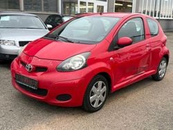 Rot Gebraucht 2011 Toyota Aygo Cool Kleinwagen | 1.499 € (Superpreis)