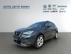 Grau Gebraucht 2024 Seat Arona FR SUV | 18.970 € (Fairer Preis)