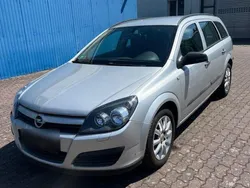Grau Gebraucht 2004 Opel Astra Kombi | 850 € (Superpreis)