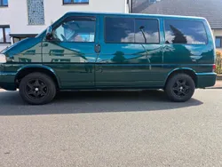 Grün Gebraucht 1998 VW T4 Van | 13.200 €