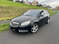 Schwarz Gebraucht 2010 Opel Insignia Kombi | 4.000 € (Fairer Preis)
