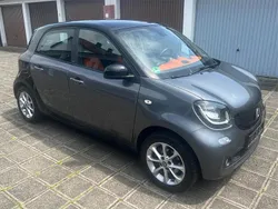 Grau Gebraucht 2016 Smart ForFour Kleinwagen | 6.599 € (Fairer Preis)