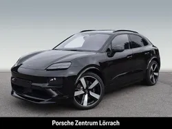 Tiefschwarzmetallic Gebraucht 2025 Porsche Macan Turbo SUV | 124.911 € (Fairer Preis)