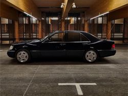 Blau Gebraucht 1991 Mercedes 300 AMG Limousine | 11.950 €