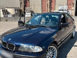 Blau Gebraucht 2000 BMW 323 M Sport Limousine | 7.800 € (Fairer Preis)