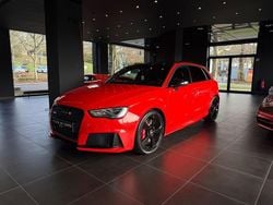 Rot Gebraucht 2015 Audi RS3 Sportback Ambiente Kleinwagen | 31.490 € (Fairer Preis)