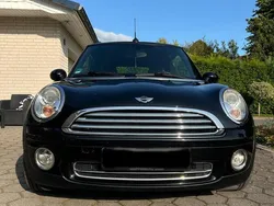 Schwarz Gebraucht 2011 Mini Cooper Cabriolet Cabrio | 9.800 € (Teuer)