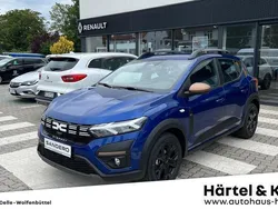 Ironblau metallic Gebraucht 2024 Dacia Sandero Extreme Kleinwagen | 18.179 € (Guter Preis)