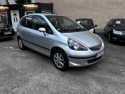 Silber Gebraucht 2005 Honda Jazz Kleinwagen | 2.850 € (Fairer Preis)