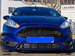 Blau Gebraucht 2016 Ford Fiesta Kleinwagen | 13.500 €