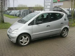 Silber Gebraucht 2001 Mercedes A170 Classic Limousine | 700 € (Fairer Preis)