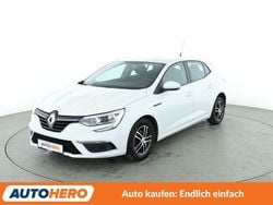 Weiß Gebraucht 2019 Renault Mégane IV Life Limousine | 11.230 € (Fairer Preis)