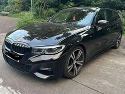 Schwarz Gebraucht 2020 BMW 330 M Sport Kombi | 32.790 € (Guter Preis)