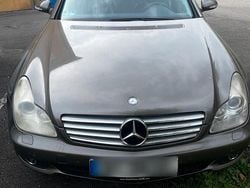 Braun Gebraucht 2005 Mercedes CLS350 Limousine | 3.499 €