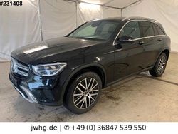 Schwarz/baltic black Gebraucht 2021 Mercedes GLC300e SUV | 32.950 € (Superpreis)