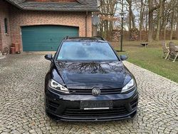 Schwarz Gebraucht 2015 VW Golf VII R Kombi | 14.999 € (Guter Preis)