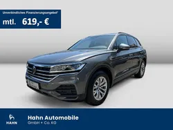 Grau Gebraucht 2022 VW Touareg Basis SUV | 44.990 € (Fairer Preis)