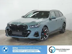 Cape york grün Gebraucht 2024 BMW i5 Performance Limousine | 64.440 €
