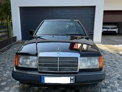 Schwarz Gebraucht 1992 Mercedes E300 Coupé | 7.000 €