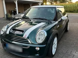 Grün Gebraucht 2005 Mini Cooper S Coupé Coupé | 8.500 €