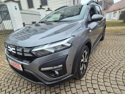 Grau Gebraucht 2024 Dacia Jogger Van / Kleinbus | 17.499 € (Superpreis)