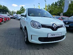 Grün Gebraucht 2020 Renault Twingo LIMITED Kleinwagen | 8.999 € (Fairer Preis)