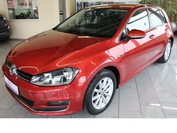 Rot metallic Gebraucht 2015 VW Golf VII LOUNGE Limousine | 13.777 € (Fairer Preis)