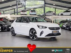 Weiß Gebraucht 2020 Opel Corsa-e Edition Kleinwagen | 15.350 € (Etwas zu teuer)