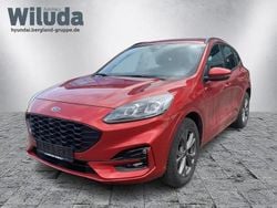 Lucidrot metallic (rot) Gebraucht 2021 Ford Kuga ST-Line SUV | 26.640 € (Etwas zu teuer)